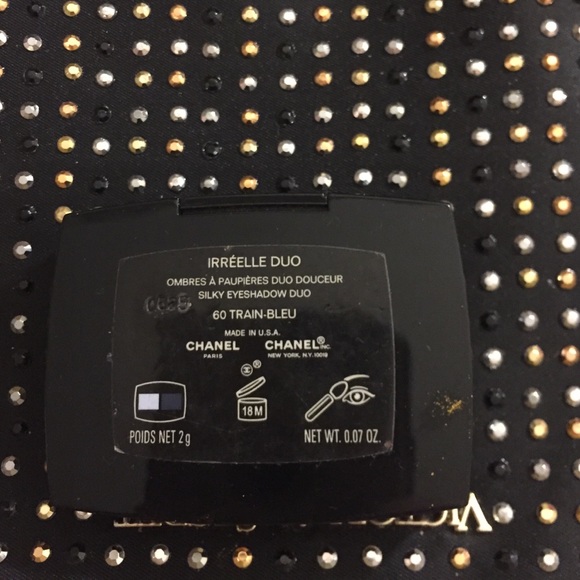 Chanel make up - Picture 3 of 3