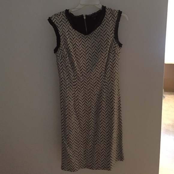 Dress - Picture 1 of 1