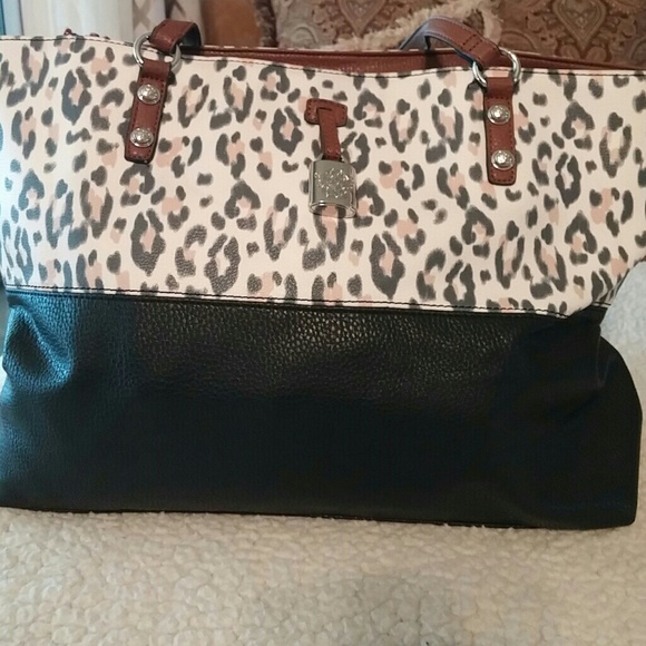 Jessica Simpson large bag