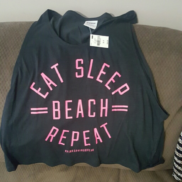 VS crop top