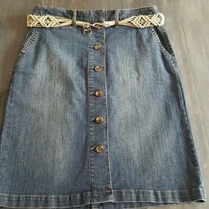 NWOT Size 10 Denim Jean Liz Claiborne skirt