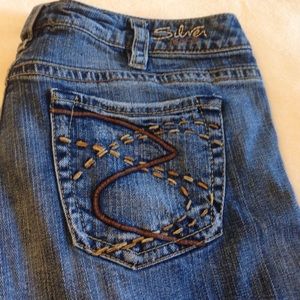 Silver jeans boot cut style hemmed to 29"
