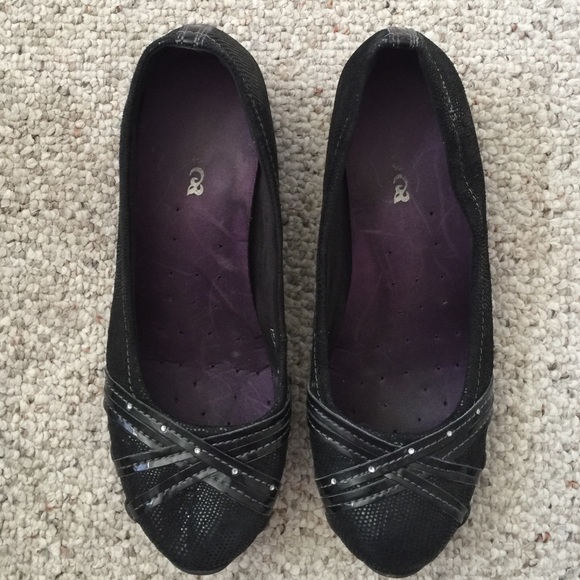 Black Sketchers jeweled flats Size 10