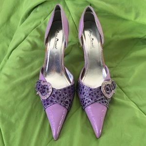 Purple pumps size 7