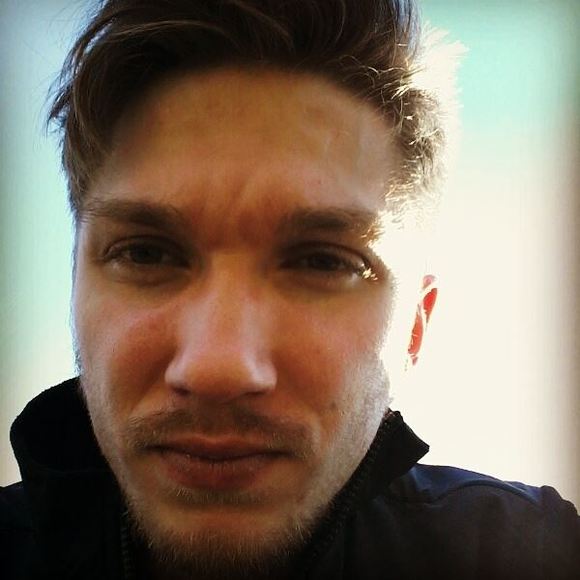 Meet your Posher, Jason - Picture 1 of 1