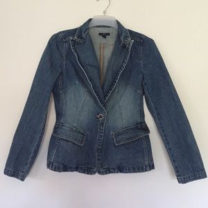 Women's denim jacket/blazer