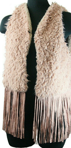 🆕One Size Fits Most Boho Pink Reversible Faux Fur Shearling Fringe Vest - Picture 4 of 4