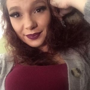 Meet your Posher, Krystal