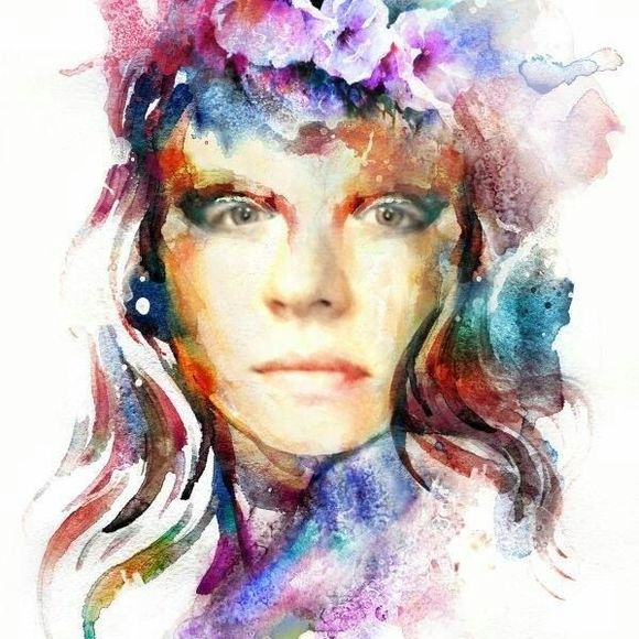 Meet your Posher, Rebecca - Picture 1 of 1