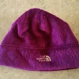 Northface purple fleece hat.