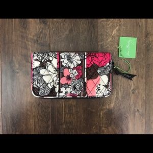 Vera Bradley wallet