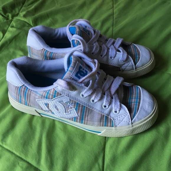 dc shoes blue and white