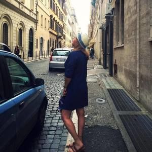 Meet your Posher, Annette