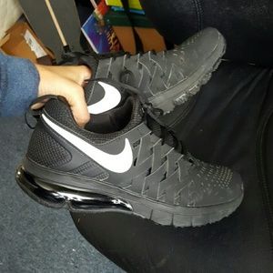 SOLD Nike fingertrap MAX shoes