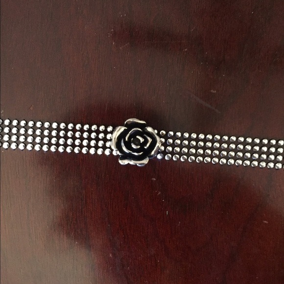 Handmade chokers - Picture 2 of 3