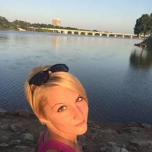 Meet your Posher, Sara