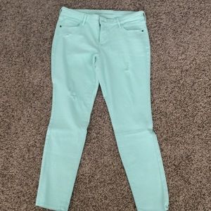 Old navy distressed mint jeans