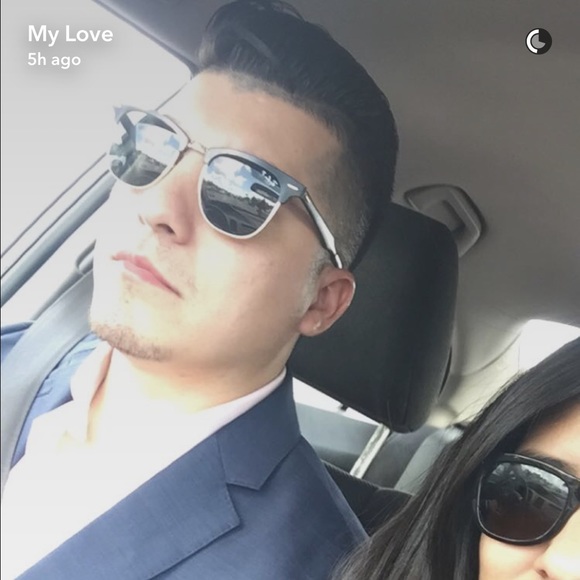 Meet your Posher, Adrian - Picture 1 of 1