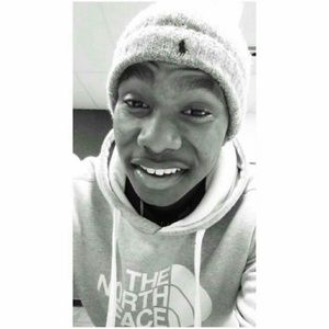 Meet your Posher, Larry