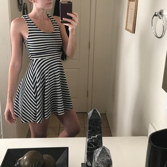 Clearout! - Picture 2 of 2