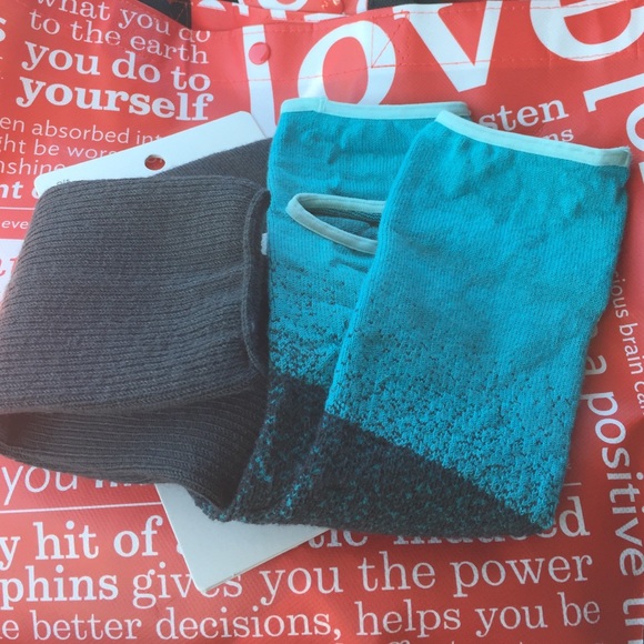 Lululemon Step Mindfully Leg Warmer NWT - Picture 2 of 3