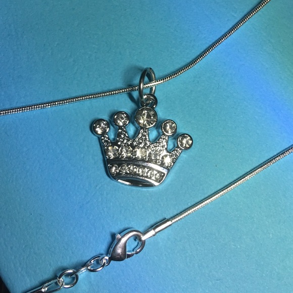 (F1) Crown Necklace - Picture 2 of 3