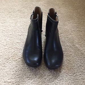 Softspot black leather boots