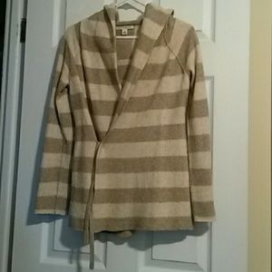 EUC Banana Republic Tan & Cream Hooded Wrap Sweate