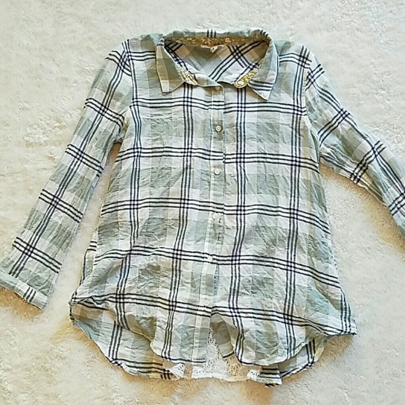Lace button down - Picture 2 of 3