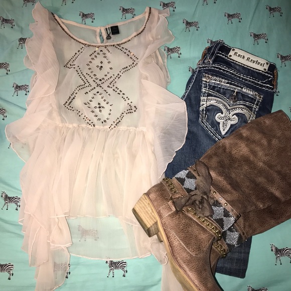 Sheer Baby Pink BKE Boutique Top