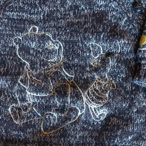 H&M Disney Winnie the pooh sweater - Picture 2 of 4