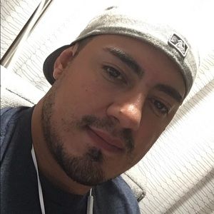 Meet your Posher, Henry