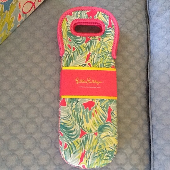 Lilly Pulitzer Beverage Totes.