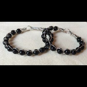 Wire bracelet