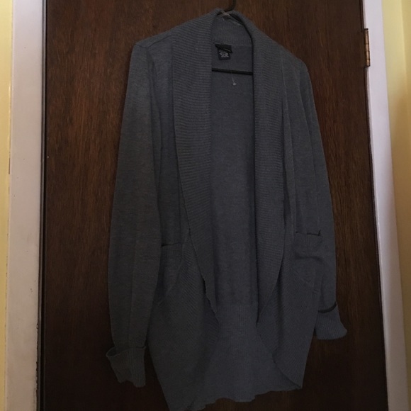 Simple grey cardigan