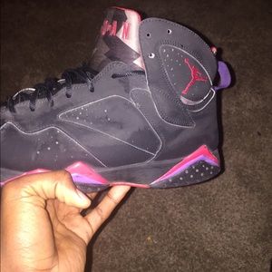 Meet your Posher, Phillip