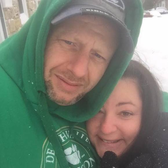 Meet your Posher, Nicole - Picture 1 of 1