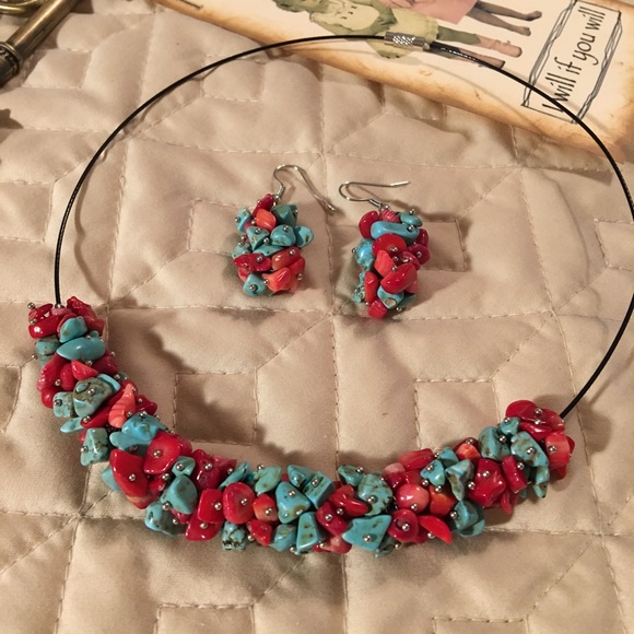 Necklace& Earrings set