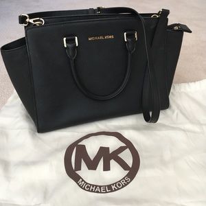 Large Michael Kors Black Selma Bag [Authentic]