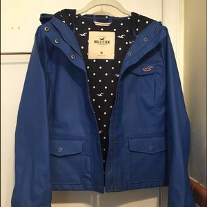 Hollister Hooded Raincoat, Size M, Never Worn!!