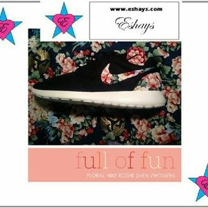 POPULAR ASIAN FLORAL PRINTED NIKE ROSHE RUNS