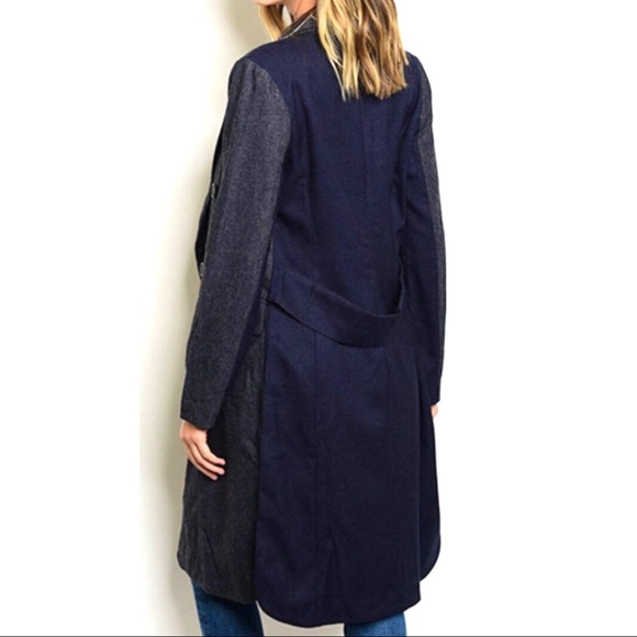 NAVY AND DENIM COLORED FABRIC TWO TONED COAT~SMALL - Picture 3 of 8