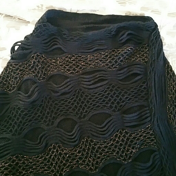 Poncho - Picture 2 of 3