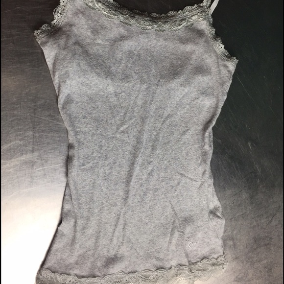 Gray tank top