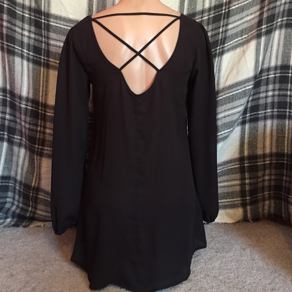 Open back Top! - Picture 2 of 3