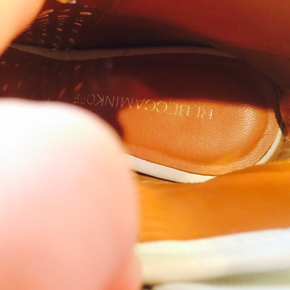 Rebecca Minkoff Grey FAB Wedges 👑 - Picture 4 of 4