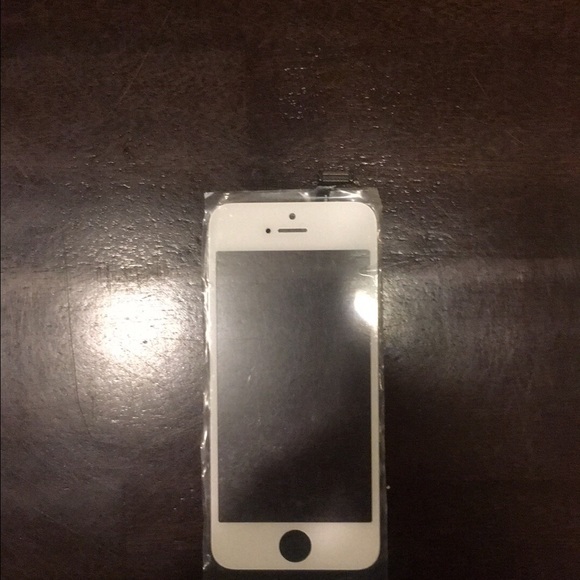 iPhone screens