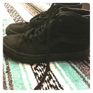 Black high top Vans SK8