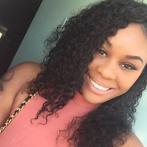 Meet your Posher, Jasmine