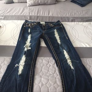 L.A. Idol Destructed Jeans